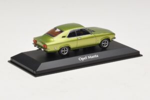 Opel Manta A Zöld Metál Maxichamps 1:43 940045501 Fém – 2. kép a 4-ből