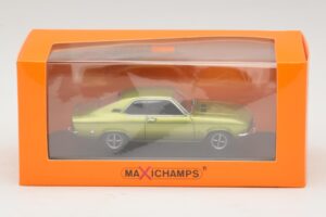 Opel Manta A Zöld Metál Maxichamps 1:43 940045501 Fém – 4. kép a 4-ből