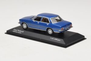 Opel Rekord D Kék Metálfényű Minichamps 1:43 400044002 Fém – 3. kép a 4-ből