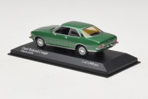Opel Rekord D Kupé Zöld Metálfényű Minichamps 1:43 400044022 Fém – 3. kép a 4-ből