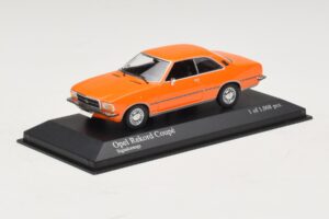 Opel Rekord D Kupé Narancssárga Minichamps 1:43 400044024 Fém – 2. kép a 4-ből