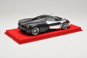 Pagani Huayra Chrome Silver Egyedi Darab BBR 1:18 P1873CM Gyanta – 2. kép a 7-ből
