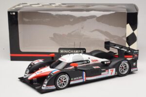 Peugeot 908 HDi FAP LMP1 #7 M. Gene / N. Minassian / J. Villeneuve 24 Hours of Le Mans 2007 Minichamps 1:18 150071207 Fém – 6. kép a 6-ből