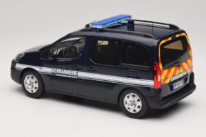 Peugeot Partner Gendarmerie Sötétkék Norev 1:18 184890 Fém – 5. kép a 6-ből
