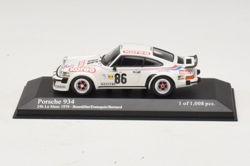 Porsche 911 934 #86 Bourdillat / Ennequin 24 Hours of Le Mans 1979 Minichamps 1:43 400796486 Fém