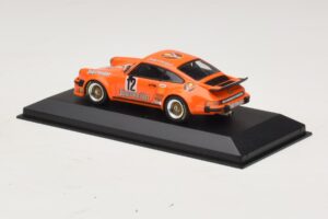 Porsche 911 934 Jagermeister #12 H. Kelleners DRM Nurburgring 1976 Minichamps 1:43 400766412 Fém – 3. kép a 4-ből