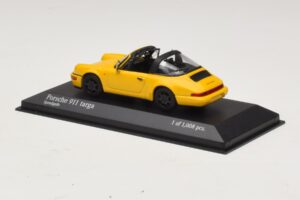 Porsche 911 964 Targa Sárga Minichamps 1:43 400061367 Fém – 3. kép a 4-ből