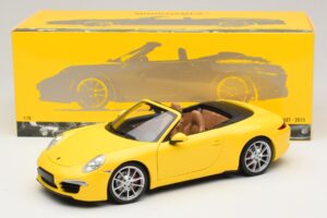 Porsche 911 991 Carrera S Kabrió Sárga Minichamps 1:18 100061031 Fém – 8. kép a 8-ből