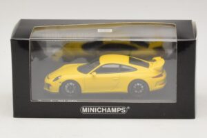 Porsche 911 991 GT3 Sárga Minichamps 1:43 410062021 Fém – 4. kép a 4-ből