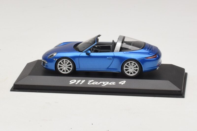 Porsche 911 991 Targa Kék Metál Minichamps 1:43 Porsche 911 991 Targa Kék Metál Minichamps 1:43 WAP0200350E Fém
