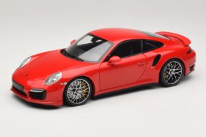 Porsche 911 991 Turbo S Piros Minichamps 1:18 110062320 Fém