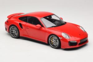 Porsche 911 991 Turbo S Piros Minichamps 1:18 110062320 Fém – 6. kép a 8-ből