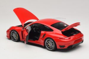Porsche 911 991 Turbo S Piros Minichamps 1:18 110062320 Fém – 5. kép a 8-ből