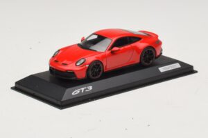 Porsche 911 992 GT3 Touring Piros Minichamps 1:43 WAP02012617-R1 Fém – 2. kép a 4-ből