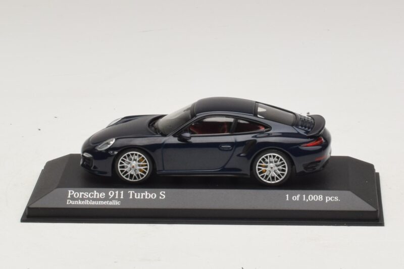 Porsche 911 996 Kék Metál Minichamps 1:43 400061180 Fém