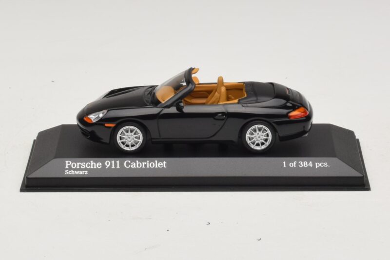 Porsche 911 996 Kabrió Fekete Metál Minichamps 1:43 Porsche 911 996 Kabrió Fekete Metál Minichamps 1:43 400061090 Fém
