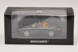 Porsche 911 996 Kabrió Fekete Metál Minichamps 1:43 400061090 Fém – 4. kép a 4-ből