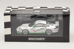 Porsche 911 996 GT3 Cup #21 Mamerow Porsche Carrera Cup Deutschland 2005 Minichamps 1:43 403056221 Fém – 4. kép a 4-ből
