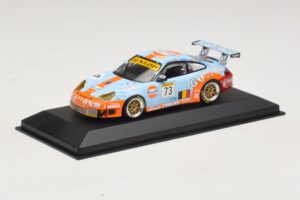 Porsche 911 996 GT3 RSR Gulf #73 Lefort / Lambert 1000km Spa 2005 Minichamps 1:43 400056473-P1 Fém – 2. kép a 4-ből