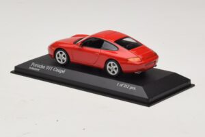 Porsche 911 996 Piros Minichamps 1:43 400061181 Fém – 3. kép a 4-ből