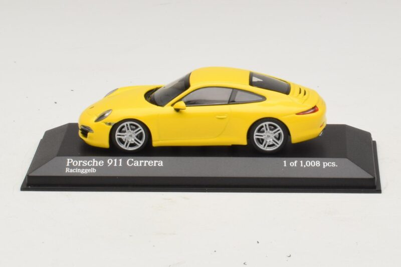 Porsche 911 996 Sárga Minichamps 1:43 400061182 Fém