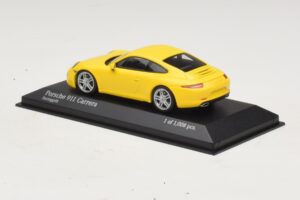 Porsche 911 996 Sárga Minichamps 1:43 400061182 Fém – 3. kép a 4-ből