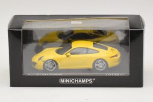 Porsche 911 996 Sárga Minichamps 1:43 400061182 Fém – 4. kép a 4-ből