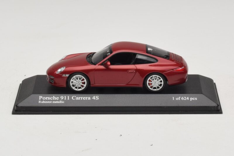 Porsche 911 997 Carrera 4S Red Metallic Minichamps 1:43 Porsche 911 997 Carrera 4S Red Metallic Minichamps 1:43 400066422 Fém