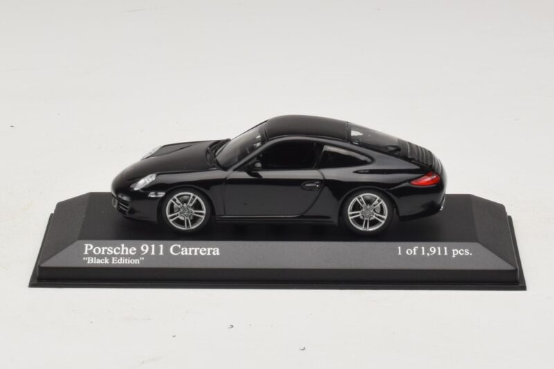 Porsche 911 997 Carrera Black Edition Minichamps 1:43 400066425 Fém