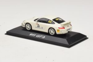 Porsche 911 997 GT3 #22 Fehér Minichamps 1:43 WAP020102016 Fém – 3. kép a 4-ből