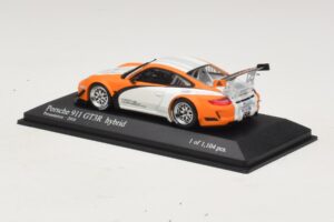 Porsche 911 997 GT3 R Hybrid Presentation 2010 Minichamps 1:43 410108900 Fém – 3. kép a 4-ből