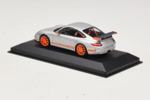 Porsche 911 997 GT3 RS Ezüst Narancs Minichamps 1:43 403066013 Fém – 3. kép a 4-ből