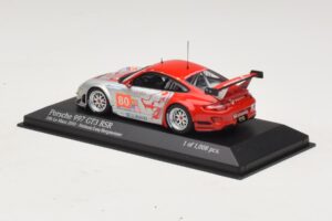 Porsche 911 997 GT3 RSR GT2 #80 S. Neiman / D. Law 24 Hours of Le Mans 2010 Minichamps 1:43 410106980 Fém – 3. kép a 4-ből