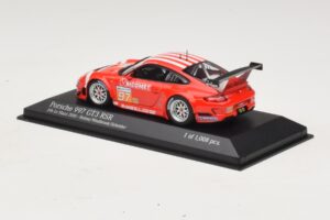 Porsche 911 997 GT3 RSR GT2 #97 M. Holzer / R. Westbrook 24 Hours of Le Mans 2010 Minichamps 1:43 410106997 Fém – 3. kép a 4-ből