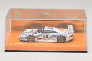 Porsche 911 GT1 #25 B. Wollek / T. Boutsen / H-J. Stuck 24 Hours of Le Mans 1996 Minichamps 1:43 403966625 Fém – 4. kép a 5-ből