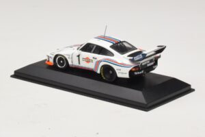 Porsche 935/76 Martini Racing #1 R. Stommelen / M. Schurti ADAC 1000km Nurburgring 1976 Minichamps 1:43 400766301 Fém – 3. kép a 4-ből