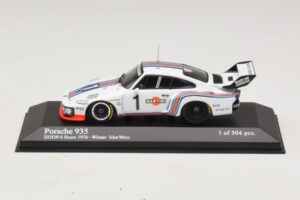Porsche 935 Martini Racing #1 R. Stommelen / M. Schurti Winner Dijon 6 Hours 1976 Minichamps 1:43 400766311 Fém
