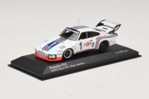 Porsche 935 Martini Racing #1 R. Stommelen / M. Schurti Winner Dijon 6 Hours 1976 Minichamps 1:43 400766311 Fém – 2. kép a 4-ből