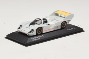Porsche 956K Rollout Version 1982 Minichamps 1:43 400826799 Fém – 2. kép a 4-ből