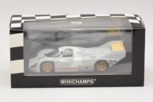 Porsche 956K Test Paul Ricard 1982 Minichamps 1:43 400826700 Fém – 4. kép a 4-ből