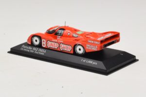 Porsche 962 IMSA #8 A.J. Foyt / B. Wollek 12 Hours of Sebring 1985 Minichamps 1:43 400856508 Fém – 3. kép a 4-ből