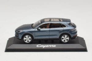 Porsche Cayenne E3 Blue Metallic Minichamps 1:43 WAP0203110J Fém