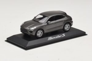 Porsche Macan S Diesel 95B Bronz Metál Minichamps 1:43 WAP0201510E Fém – 2. kép a 4-ből