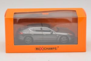 Porsche Panamera 970 Turbo Szürke Metál Maxichamps 1:43 940062371 Fém – 4. kép a 4-ből