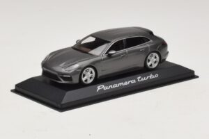 Porsche Panamera 971 Turbo Szürke Metál Minichamps 1:43 WAP0207610H Fém – 2. kép a 4-ből