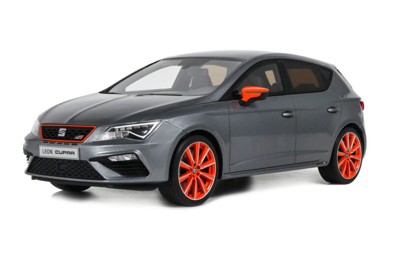 SEAT Leon Cupra Mk3 Performance Pack Monsoon Grey Otto 1:18 SEAT Leon Cupra Mk3 Performance Pack Monsoon Grey Otto 1:18 OT1306 Gyanta