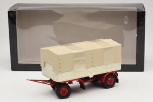 Teherautó Utánfutó Ponyva Fehér Piros Minichamps 1:43 439159096 Fém – 6. kép a 6-ből