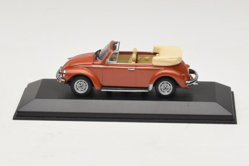 Volkswagen 1200 Kabrió Hebmuller Piros Minichamps 1:43 430052032 Fém