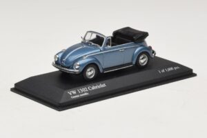 Volkswagen 1302 Kabrió Kék Metál Minichamps 1:43 430055042 Fém – 2. kép a 4-ből