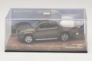Volkswagen Amarok Barna Metál Minichamps 1:43 436058361 Fém – 4. kép a 5-ből